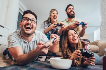 客室ゲーム導入